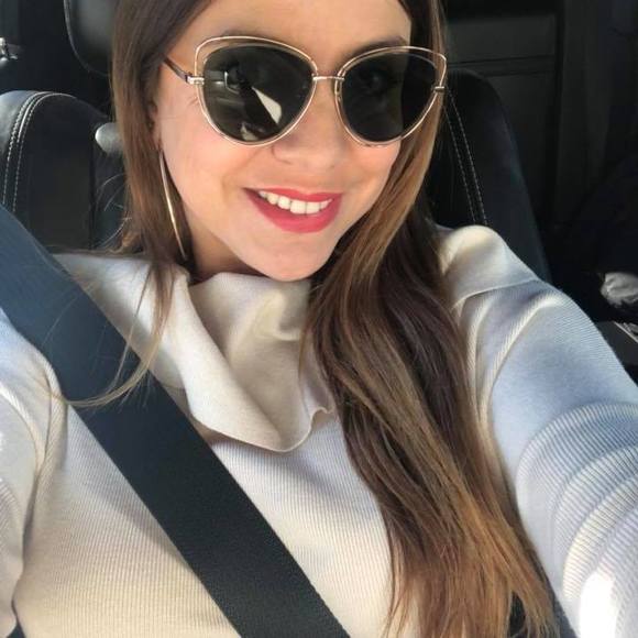 Meet your Posher, Paula - Picture 1 of 1